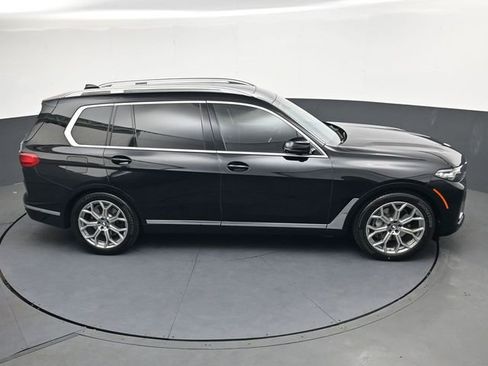 Used 2021 BMW X7 xDrive40i w/ Premium Package AWD/4WD image 22