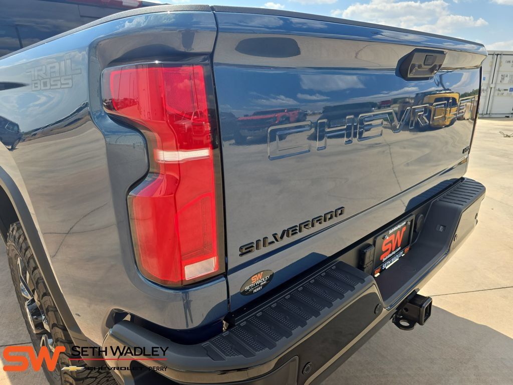 New 2026 Chevrolet Silverado 2500 LTZ w/ LTZ Plus Package AWD/4WD image 35