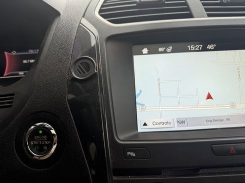 Used 2017 Ford Explorer XLT w/ Equipment Group 202A image 23