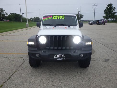 Used 2020 Jeep Wrangler Unlimited Sport AWD/4WD image 4