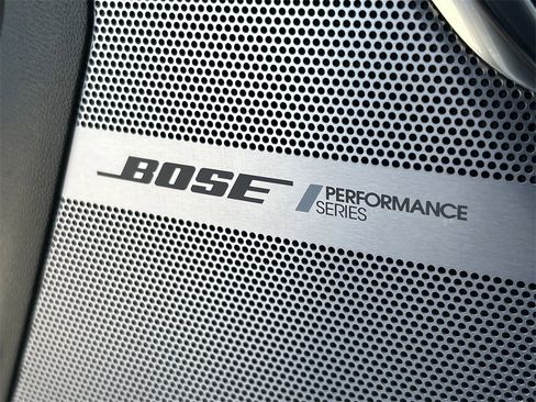 Used 2024 GMC Yukon Denali Ultimate image 34