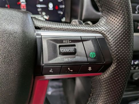 Used 2025 Mitsubishi Outlander SEL image 20