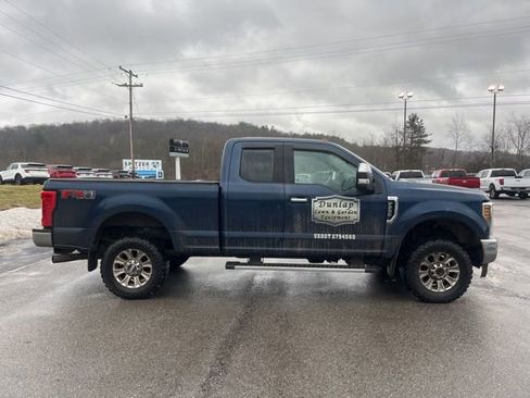 Used 2018 Ford F250 XLT w/ XLT Premium Package image 4
