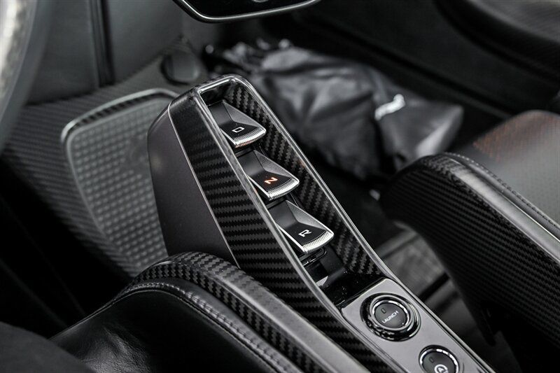 Used 2019 McLaren Senna RWD image 44