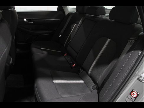 Certified 2023 Hyundai Sonata SEL w/ Preferred Accessory Package image 18