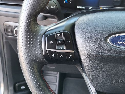 Used 2024 Ford Escape ST-Line image 28