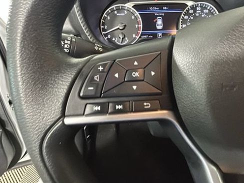 Used 2023 Nissan Sentra SV FWD image 16