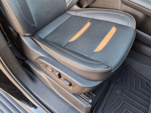 Used 2021 GMC Yukon AT4 w/ AT4 Premium Plus Package image 91