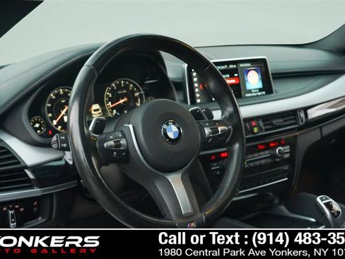 Used 2019 BMW X6 xDrive50i w/ M Sport Package image 27