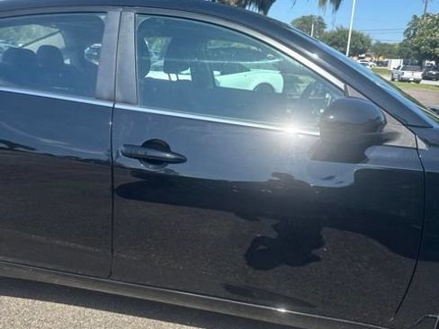 Used 2023 Nissan Sentra SV w/ All-Weather Package FWD image 5