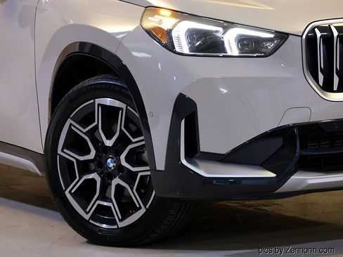 Certified 2026 BMW X1 xDrive28i AWD/4WD image 3