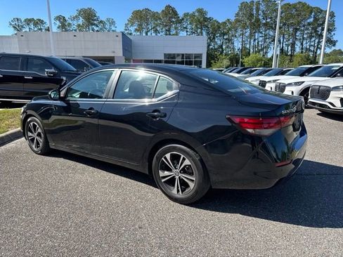 Used 2021 Nissan Sentra SV FWD image 11