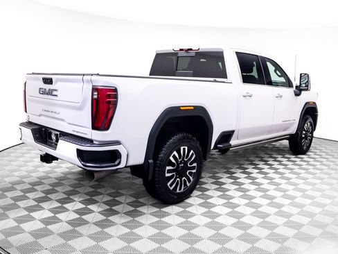 Used 2024 GMC Sierra 2500 Denali Ultimate w/ Max Trailering Package AWD/4WD image 5