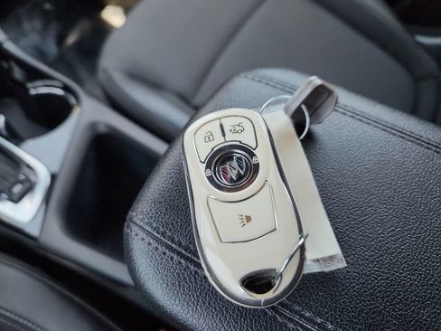 Used 2023 Buick Encore GX Preferred FWD image 46
