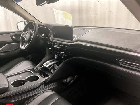 Used 2025 Acura MDX SH-AWD image 14