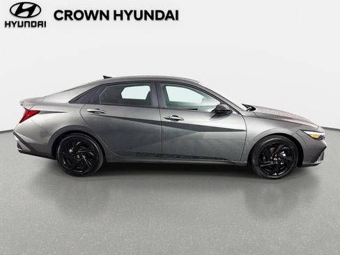 Certified 2026 Hyundai Elantra Sport FWD image 4