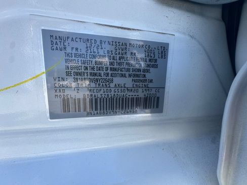 Used 2022 Nissan Sentra SR w/ SR Premium Package FWD image 25