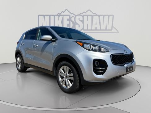 Used 2017 Kia Sportage LX AWD/4WD image 7