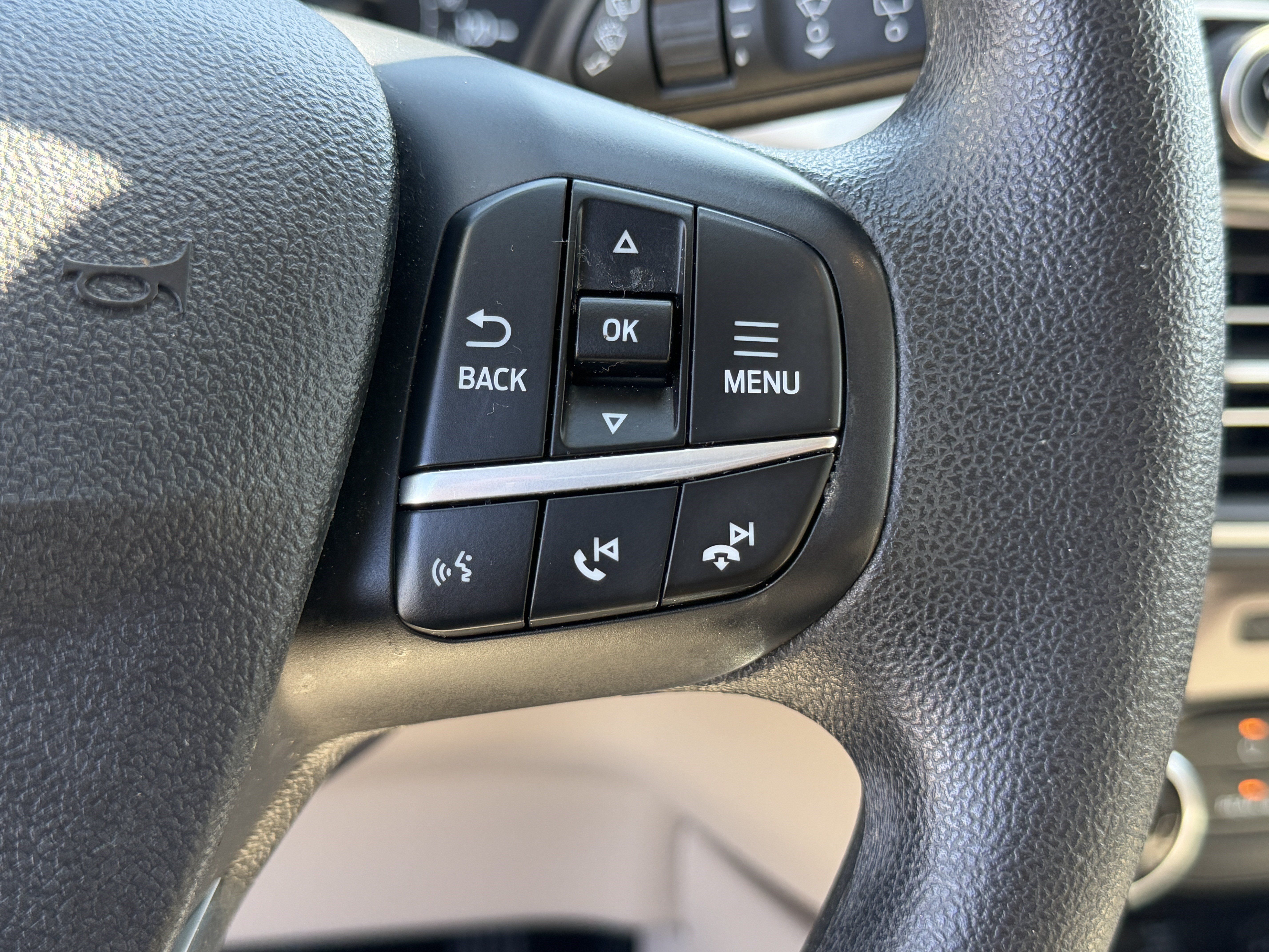 Used 2022 Ford Escape SE FWD image 20