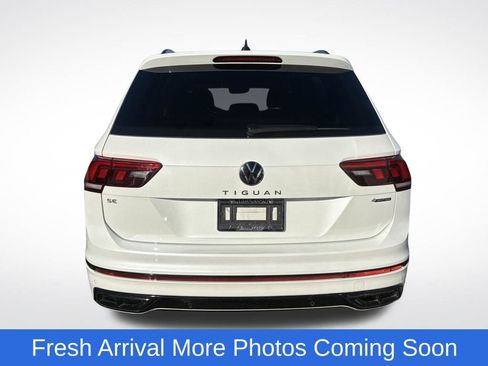 Used 2024 Volkswagen Tiguan SE R-Line image 5