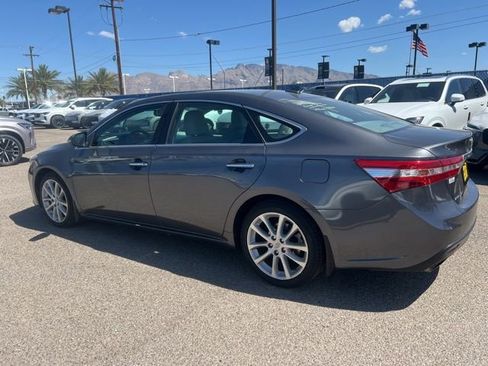 Used 2013 Toyota Avalon Limited image 6