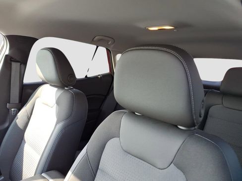 Used 2024 Chevrolet Trax LT w/ Driver Confidence Package image 20