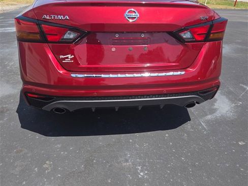 Used 2020 Nissan Altima 2.5 SR FWD image 4