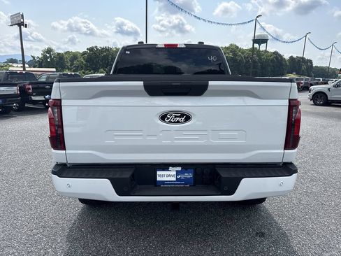 New 2026 Ford F150 XLT w/ FX4 Off-Road Package AWD/4WD image 6