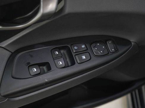Used 2020 Hyundai Veloster Turbo Ultimate FWD image 19