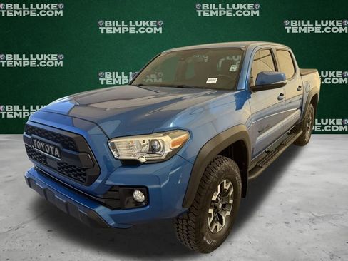 Used 2018 Toyota Tacoma TRD Off-Road image 7
