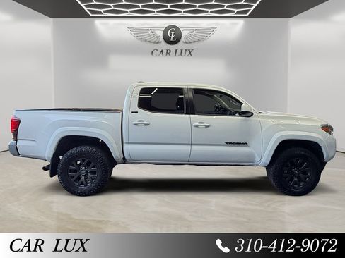 Used 2022 Toyota Tacoma SR5 w/ SR5 Appearance Package (SM) RWD image 6