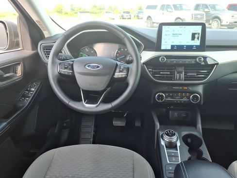 Used 2022 Ford Escape SE w/ Convenience Package FWD image 14