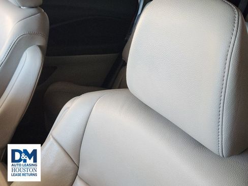 Used 2018 Honda Pilot Touring image 21