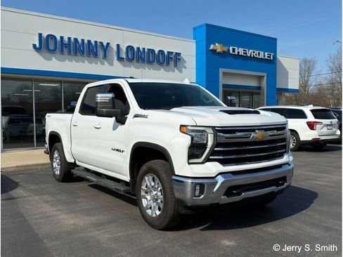 Used 2024 Chevrolet Silverado 2500 LTZ w/ LTZ Convenience Package AWD/4WD image 1