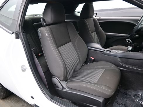 Used 2023 Dodge Challenger SXT w/ Blacktop Package image 13