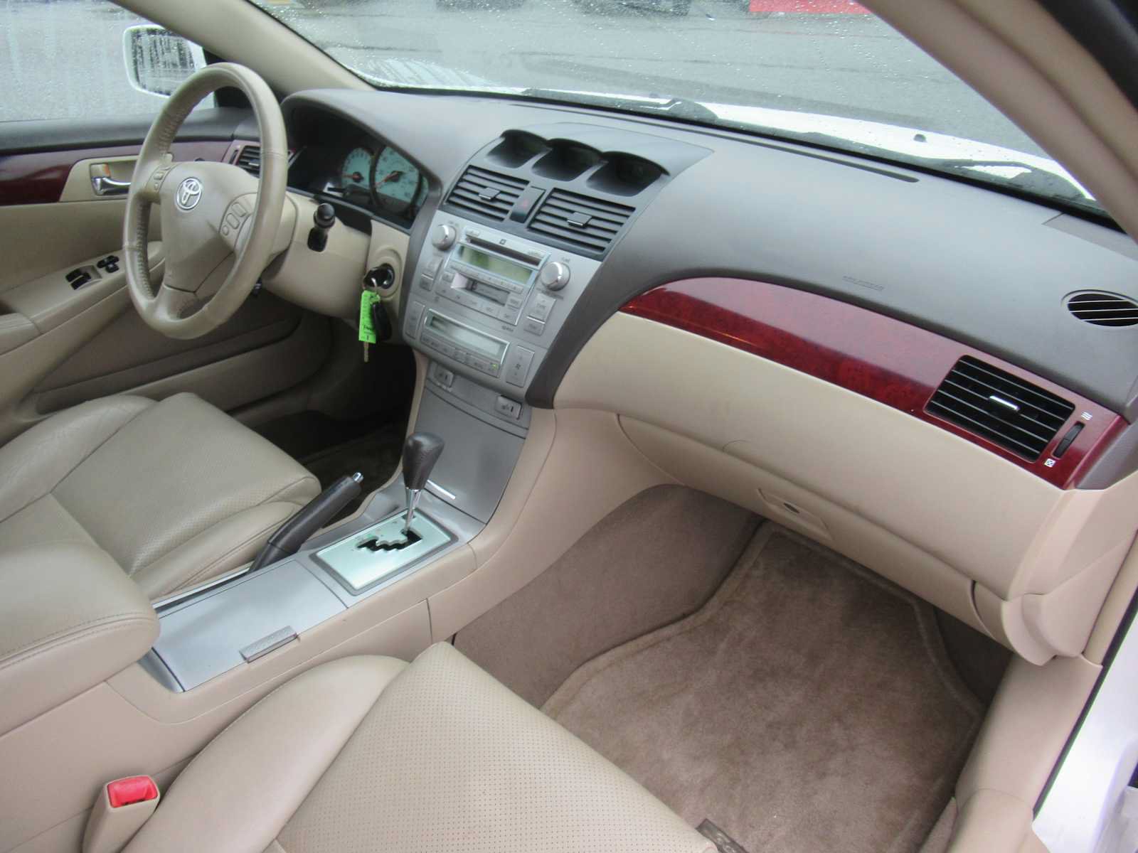 Used 2005 Toyota Solara SLE FWD image 14