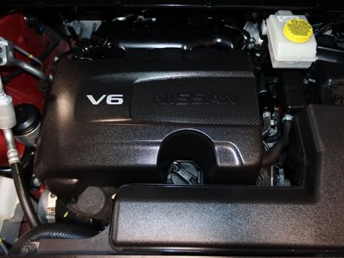 Used 2022 Nissan Pathfinder Platinum w/ Cargo Package image 80