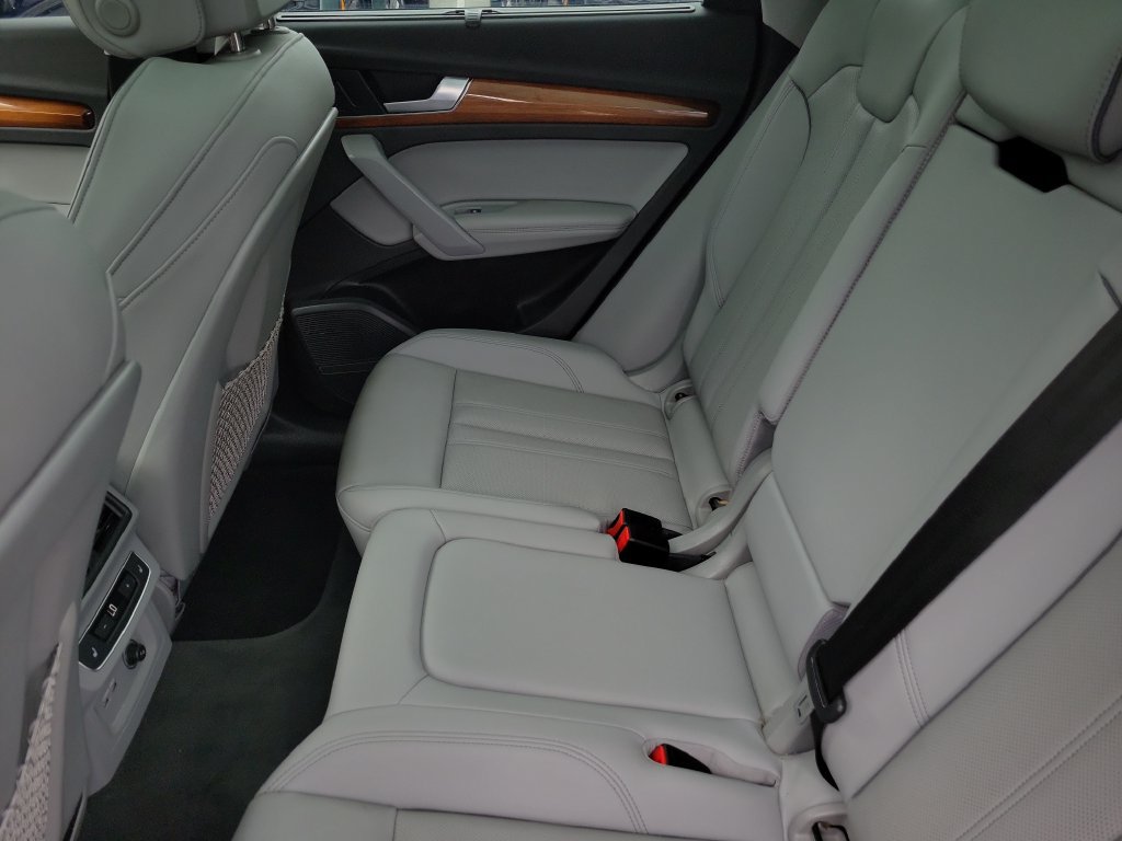 Certified 2023 Audi Q5 2.0T Prestige AWD/4WD image 26