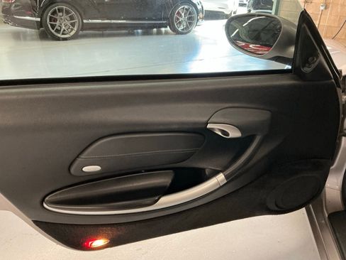 Used 2002 Porsche Boxster S image 24