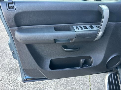 Used 2008 Chevrolet Silverado 2500 LT w/ 1LT Convenience Package image 13