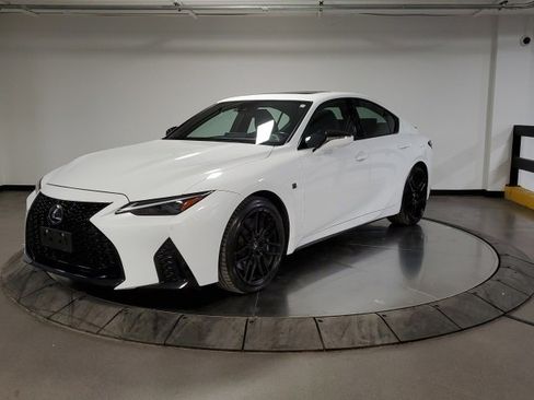 Used 2023 Lexus IS 500 500 F SPORT Performance image 4