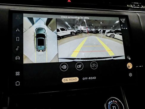 Used 2023 Land Rover Range Rover Sport SE Dynamic image 20