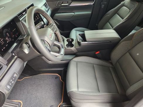 New 2026 GMC Terrain AT4 w/ Convenience Package III AWD/4WD image 23