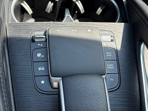 Used 2024 Mercedes-Benz GLE 350 4MATIC image 29