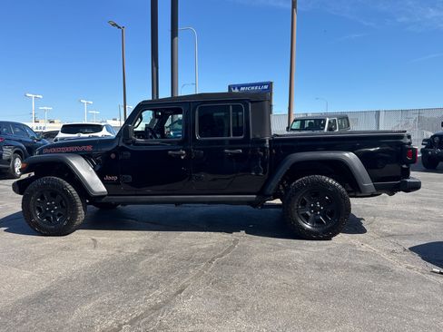 Used 2022 Jeep Gladiator Mojave w/ Cold Weather Group AWD/4WD image 3