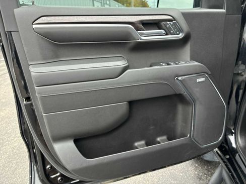 Certified 2023 Chevrolet Silverado 1500 LTZ image 22