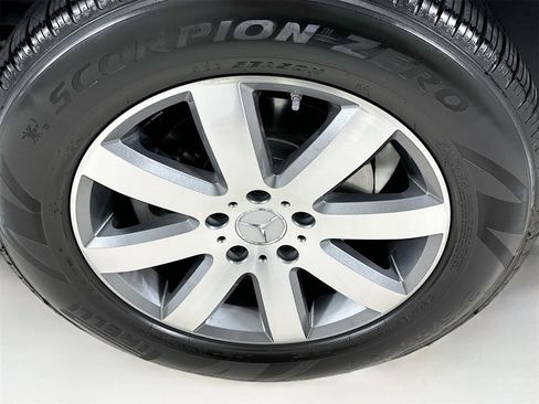 Certified 2024 Mercedes-Benz G 550 image 34