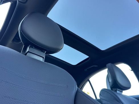 New 2026 Mercedes-Benz C 300 4MATIC Sedan image 16
