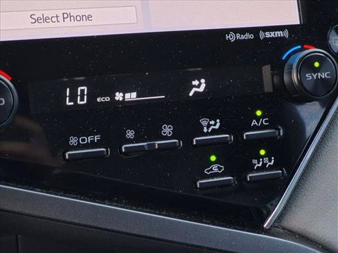 Used 2018 Toyota Camry SE w/ Audio Package FWD image 18