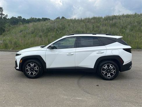New 2025 Hyundai Tucson XRT image 2
